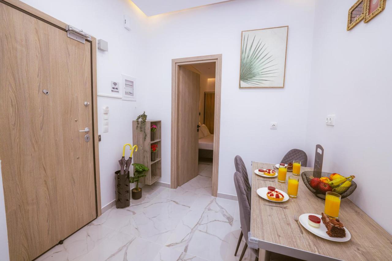 Apollo 2 Bd Jacuzzi Suite Athens Luaran gambar